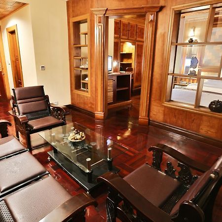 Blue River Hotel Phnom Penh Ngoại thất bức ảnh