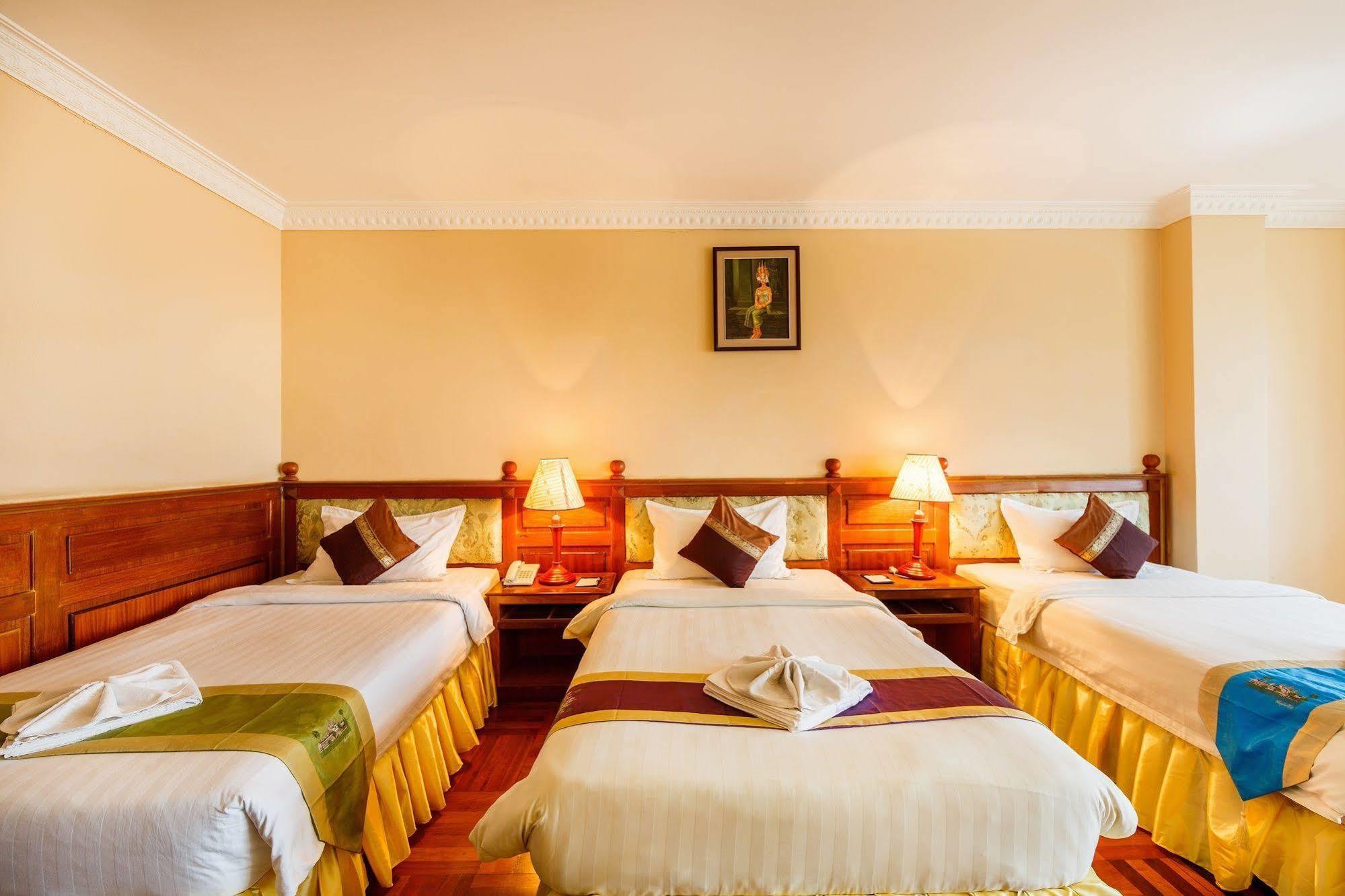 Blue River Hotel Phnom Penh Ngoại thất bức ảnh