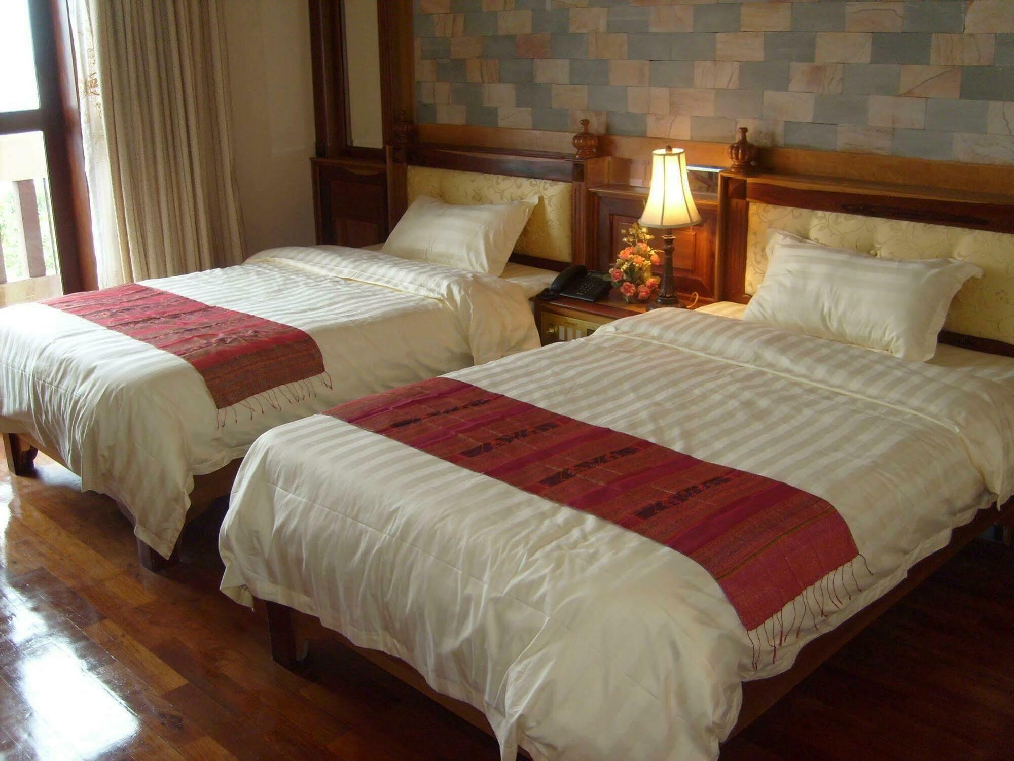 Blue River Hotel Phnom Penh Ngoại thất bức ảnh